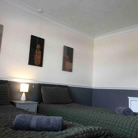 29 Comfort House 2 Bedroom Townhouse With Parking Scunthorpe Zewnętrze zdjęcie