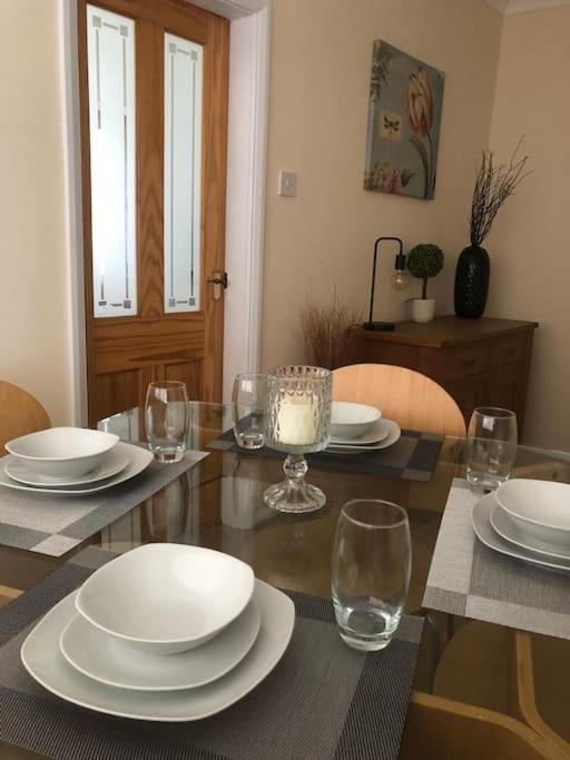 29 Comfort House 2 Bedroom Townhouse With Parking Scunthorpe Zewnętrze zdjęcie