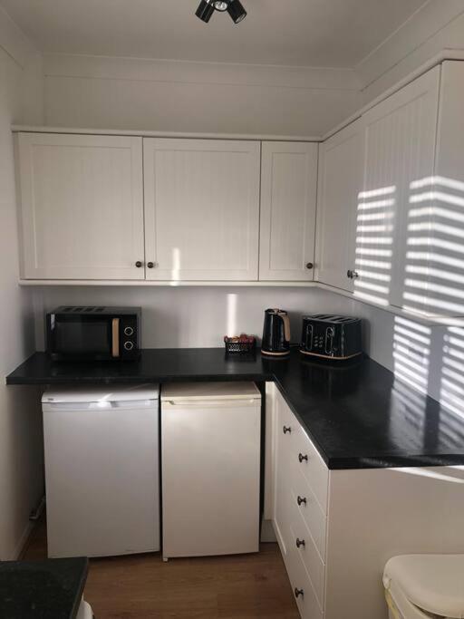 29 Comfort House 2 Bedroom Townhouse With Parking Scunthorpe Zewnętrze zdjęcie