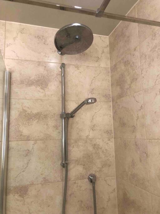 29 Comfort House 2 Bedroom Townhouse With Parking Scunthorpe Zewnętrze zdjęcie